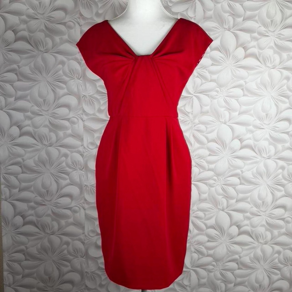 Elegant Red Cap-Sleeve Sheath Dress